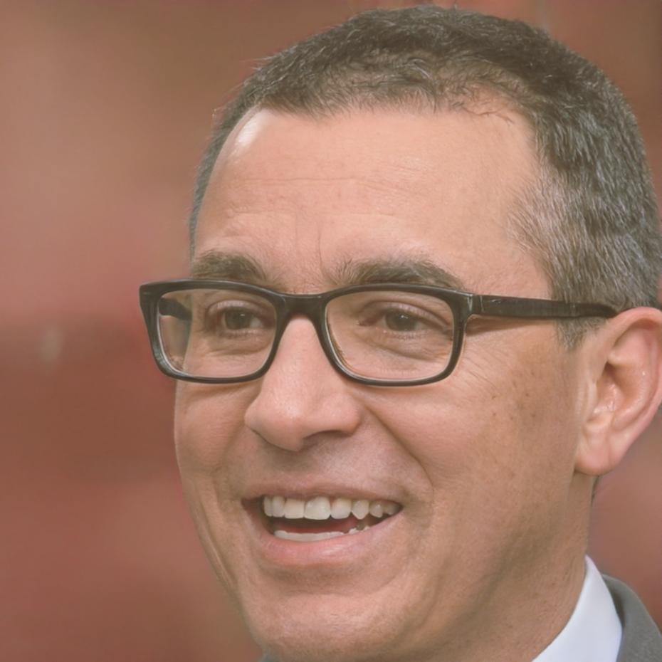 Portrait von Henrik Müller, Senior Finanzanalyst bei zestivaraos